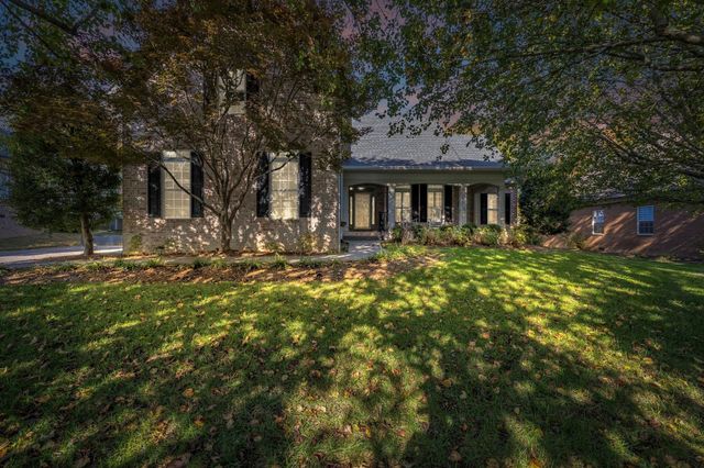 1414 Savannah Park Dr, Spring Hill, TN 37174