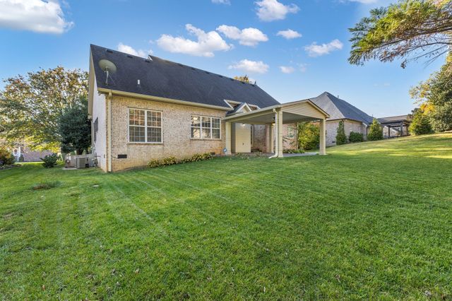 1414 Savannah Park Dr, Spring Hill, TN 37174