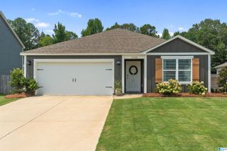 1743 DIXON CIRCLE, Mount Olive, AL 35117