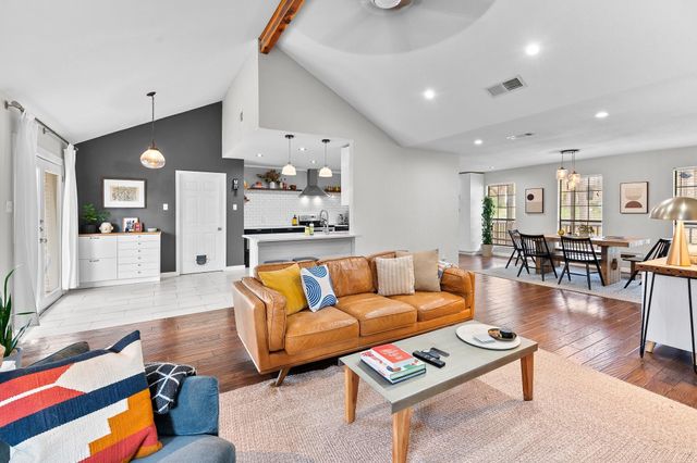 11006 Yucca DR, Austin, TX 78759