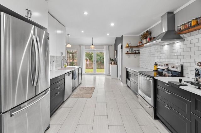 11006 Yucca DR, Austin, TX 78759