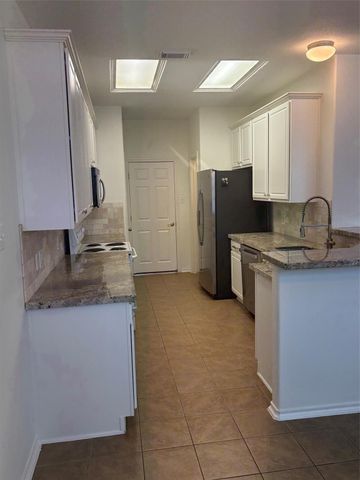 25250 Finchgrove Lane, Katy, TX 77494