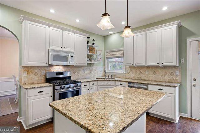 2645 Butler Bridge Way NW, Kennesaw, GA 30152