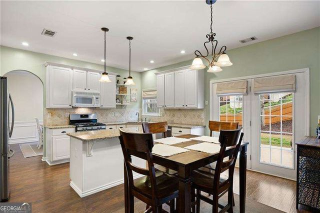 2645 Butler Bridge Way NW, Kennesaw, GA 30152