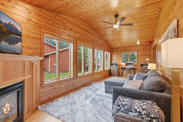 13183 Joppa Avenue S, Savage, MN 55378
