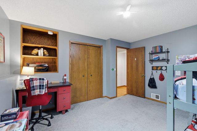 13183 Joppa Avenue S, Savage, MN 55378