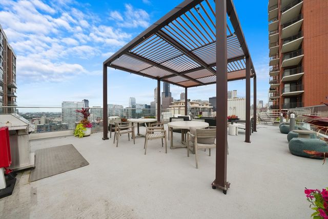 40 E 9TH Street 710, Chicago, IL 60605