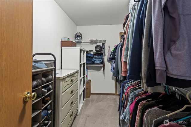 21701 31st Avenue E, Spanaway, WA 98387