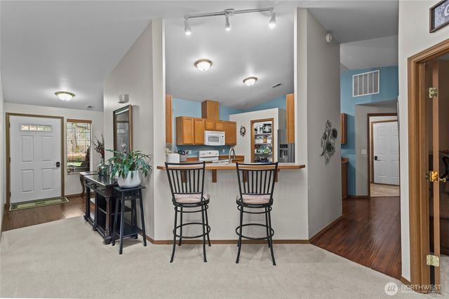 21701 31st Avenue E, Spanaway, WA 98387