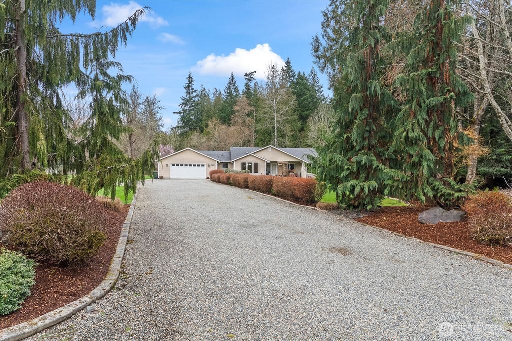 21701 31st Avenue E, Spanaway, WA 98387