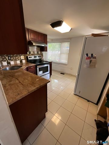 265 Oakland Street, Manchester, CT 06042