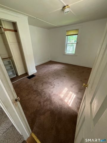 265 Oakland Street, Manchester, CT 06042