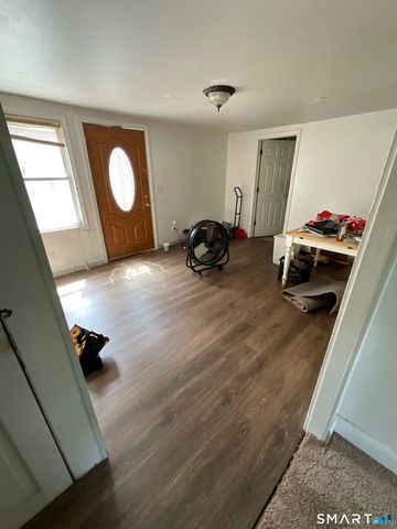 265 Oakland Street, Manchester, CT 06042