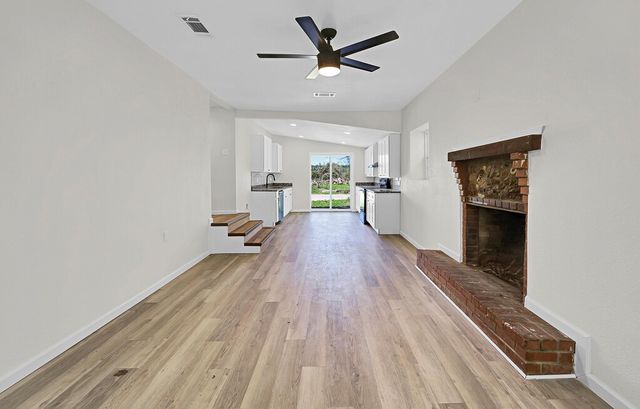 1541 Clark Avenue, Waco, TX 76708