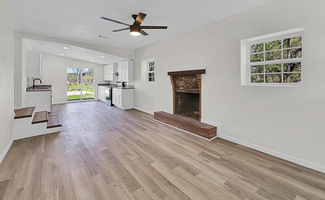 1541 Clark Avenue, Waco, TX 76708