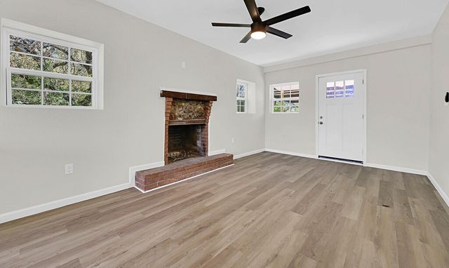 1541 Clark Avenue, Waco, TX 76708