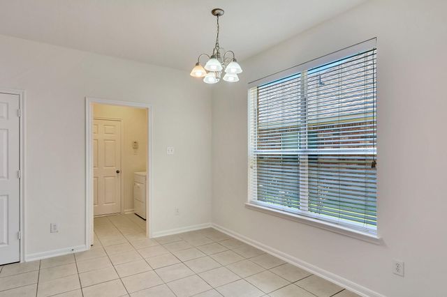 22 Queenscliff Circle, The Woodlands, TX 77382