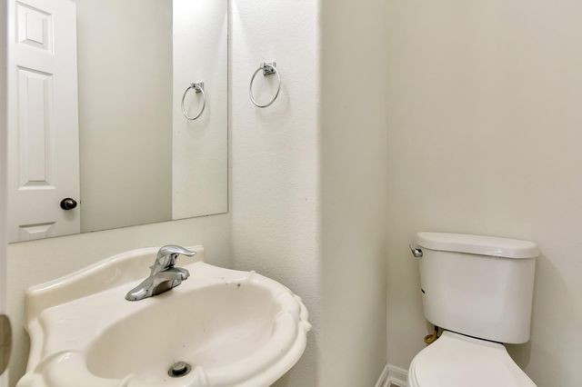 22 Queenscliff Circle, The Woodlands, TX 77382