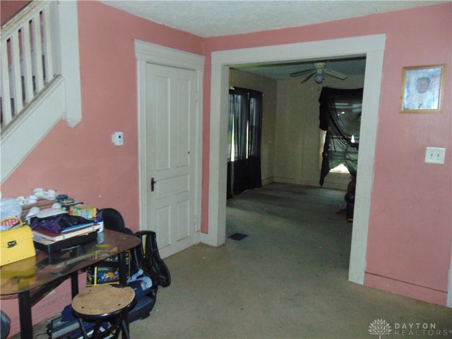 2230 Lakeview Avenue, Dayton, OH 45417