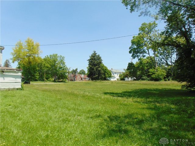2230 Lakeview Avenue, Dayton, OH 45417