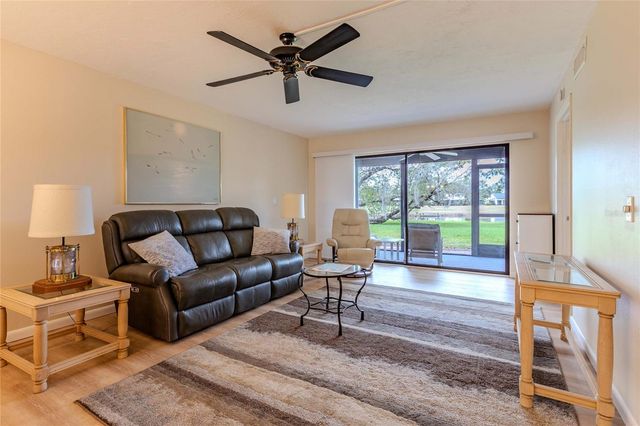 2989 TAYWOOD MEADOW 19, Sarasota, FL 34235