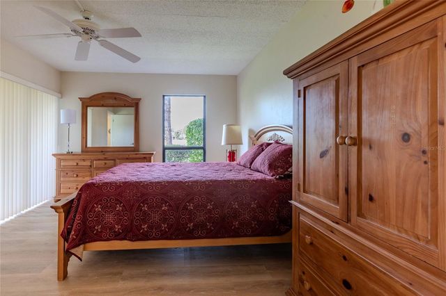 2989 TAYWOOD MEADOW 19, Sarasota, FL 34235