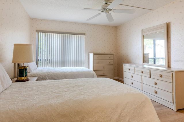 2989 TAYWOOD MEADOW 19, Sarasota, FL 34235