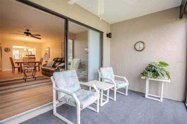 2989 TAYWOOD MEADOW 19, Sarasota, FL 34235