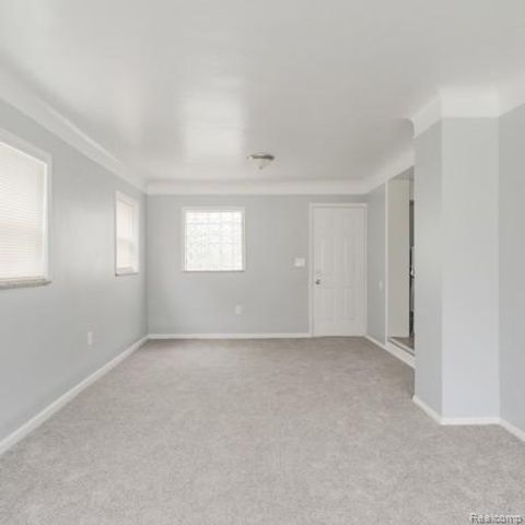 440 Jewell Street, Ferndale, MI 48220