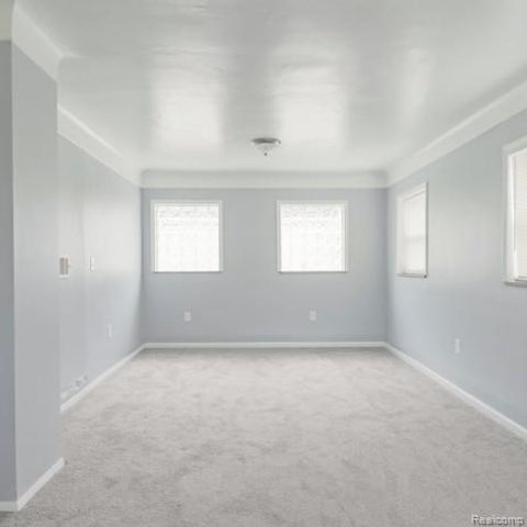 440 Jewell Street, Ferndale, MI 48220