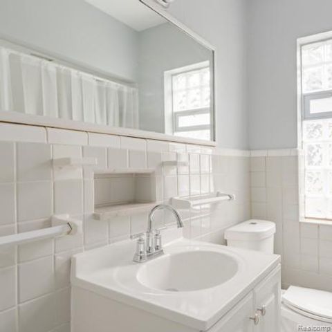 440 Jewell Street, Ferndale, MI 48220