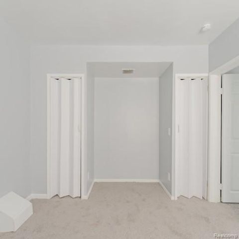 440 Jewell Street, Ferndale, MI 48220