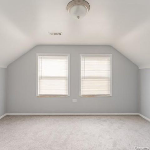 440 Jewell Street, Ferndale, MI 48220