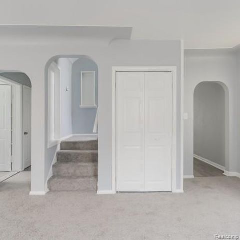 440 Jewell Street, Ferndale, MI 48220