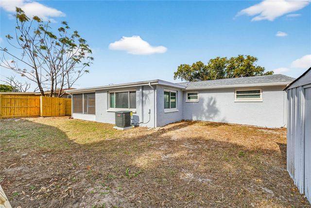 5111 SCHOOL ROAD, New Port Richey, FL 34653