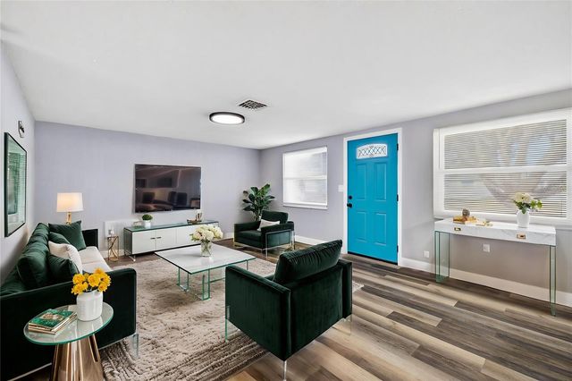 5111 SCHOOL ROAD, New Port Richey, FL 34653