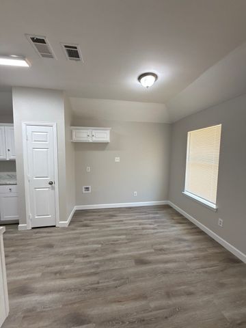 7214 Sierra Way, Dallas, TX 75241