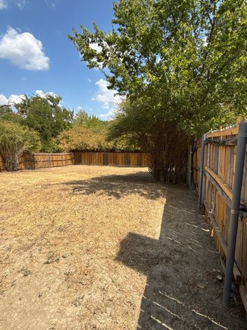 7214 Sierra Way, Dallas, TX 75241