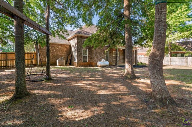 419 Morgan Ranch Circle, Bonaire, GA 31005