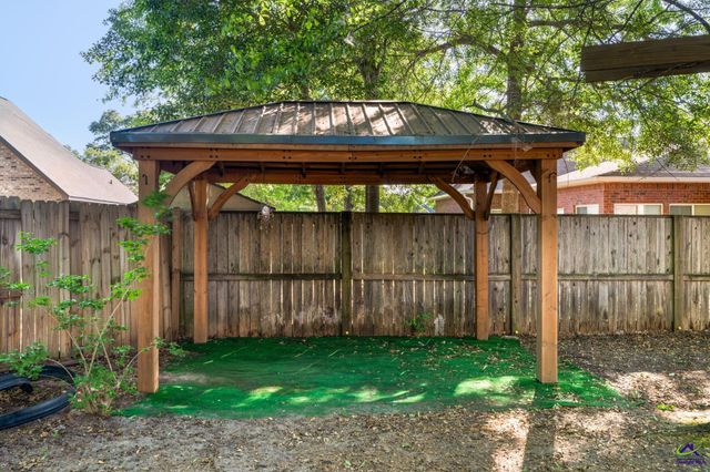 419 Morgan Ranch Circle, Bonaire, GA 31005