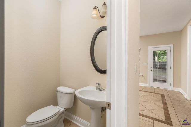419 Morgan Ranch Circle, Bonaire, GA 31005