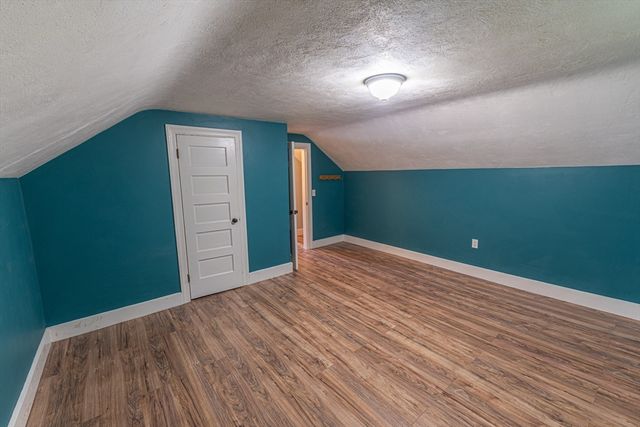 152 Southbridge Rd, Dudley, MA 01571