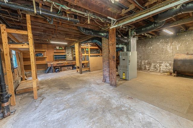 152 Southbridge Rd, Dudley, MA 01571