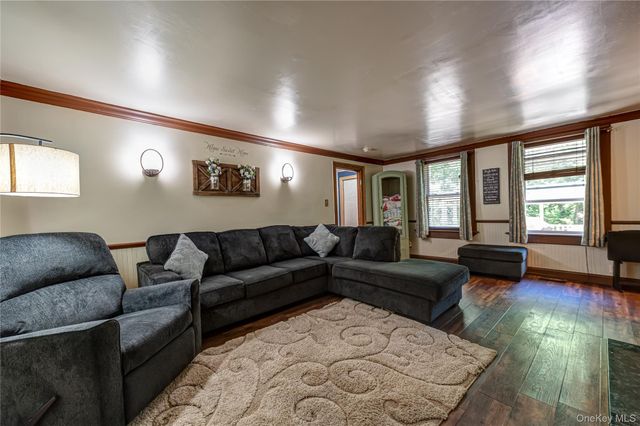 38 Pleasure Drive, Flanders, NY 11901