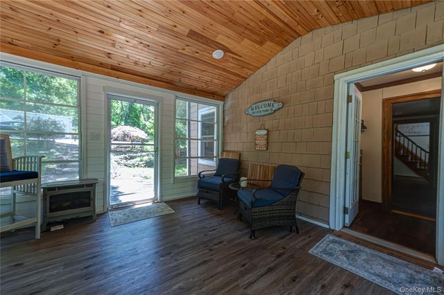 38 Pleasure Drive, Flanders, NY 11901
