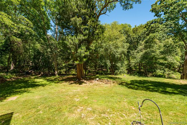 38 Pleasure Drive, Flanders, NY 11901