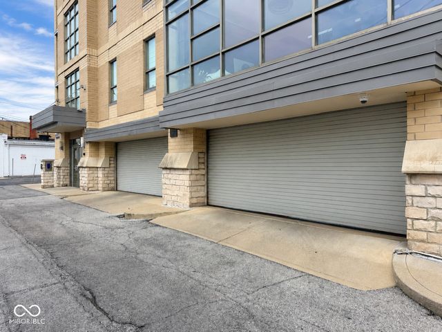 802 N Meridian Street 208, Indianapolis, IN 46204