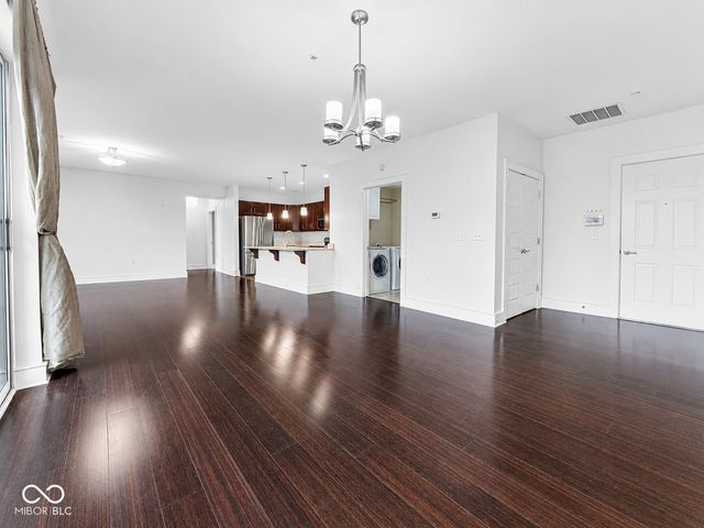 802 N Meridian Street 208, Indianapolis, IN 46204