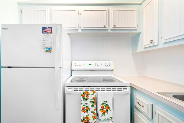 334 Dover B 334, West Palm Beach, FL 33417