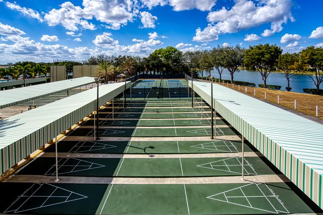 334 Dover B 334, West Palm Beach, FL 33417